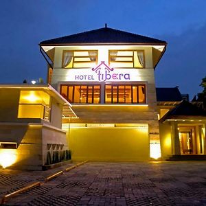 Hotel Tibera Taman Cibeunying